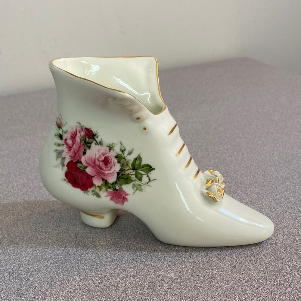 Porcelain Boot Formalities.